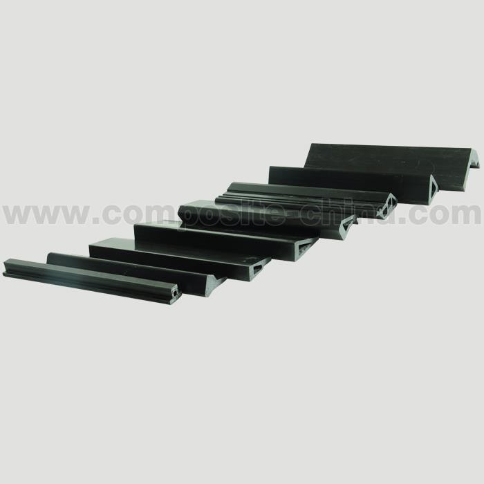 Forma in fibra di carbonio