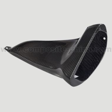 Parti in fibra di carbonio personalizzate